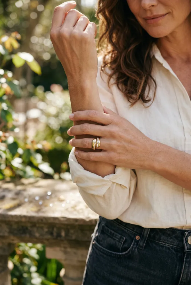 Anillo de Acero Dorado con Piedras N*14 2