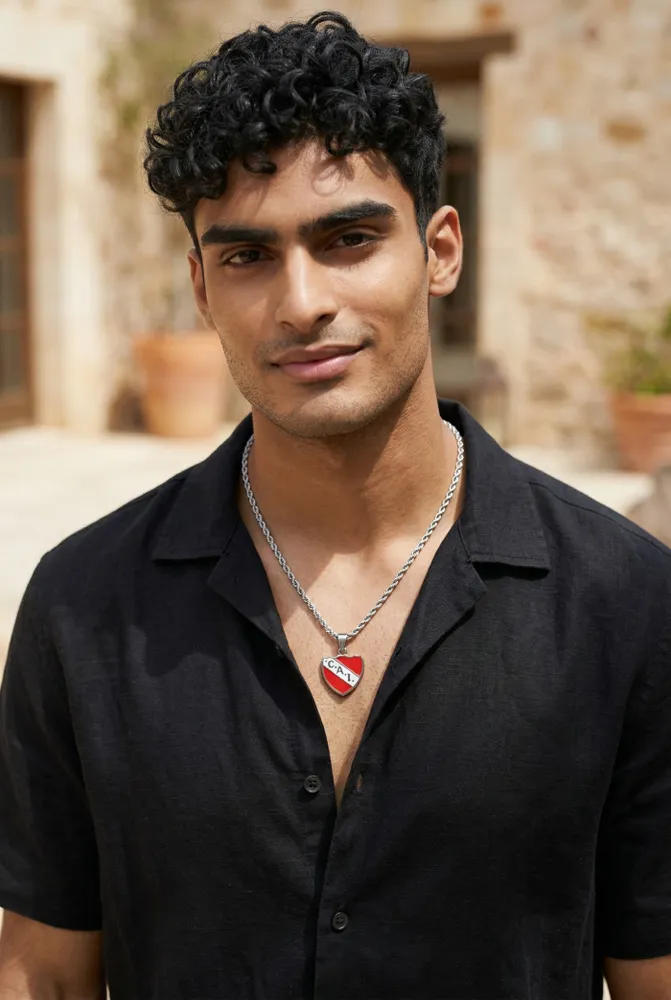 Collar Escudo Independiente de Acero 2