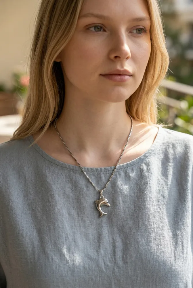 Collar Delfín de Acero  2