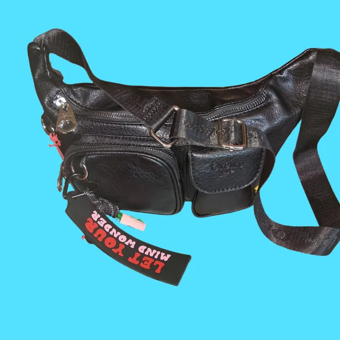 Riñonera Oreiro love