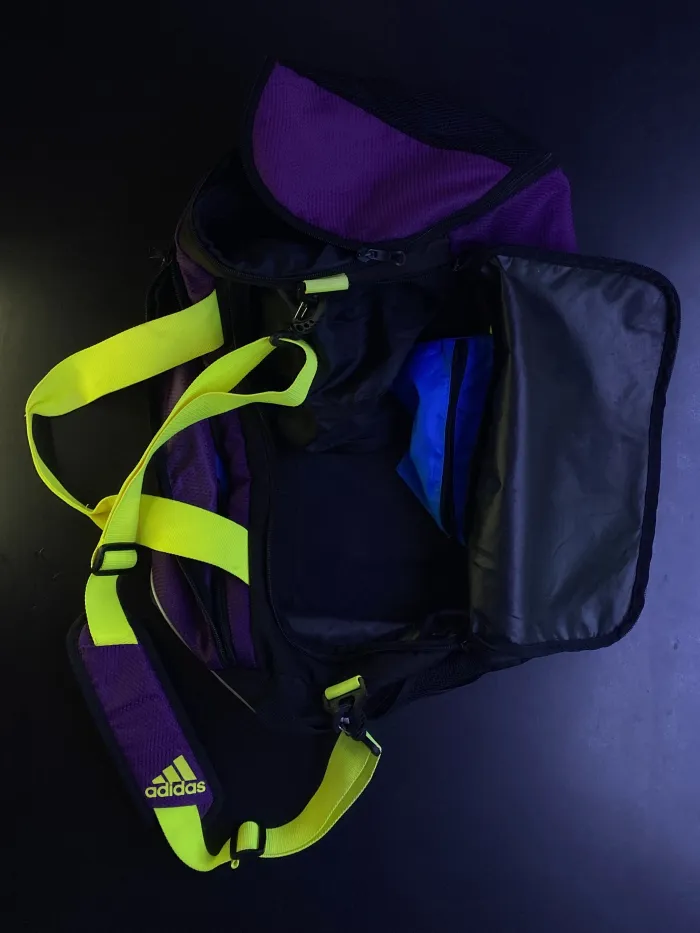 Bolso Adidas deportivo  2