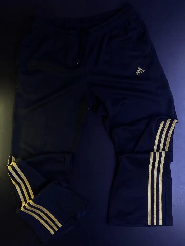 Pantalón Adidas vintage (3rayas Doradas) 2
