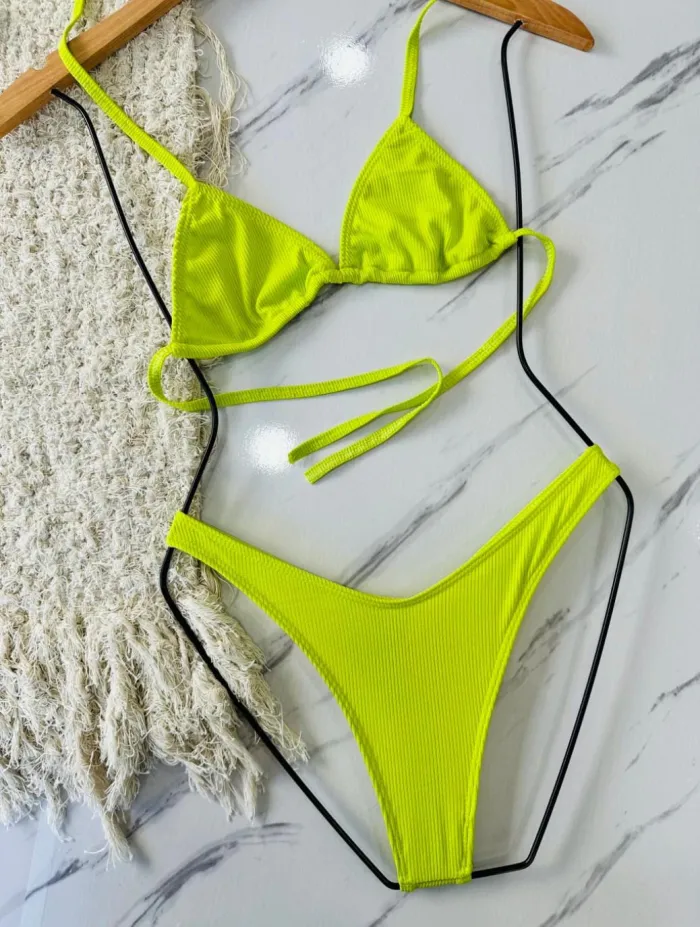 Bikini Francia , flúor