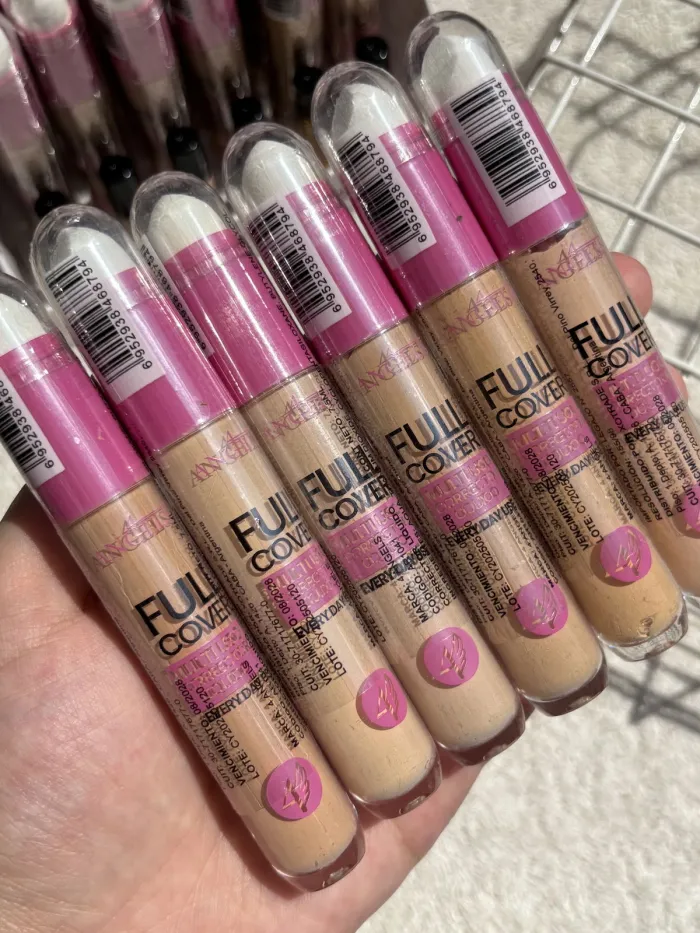 Corrector con esponjita 4angels