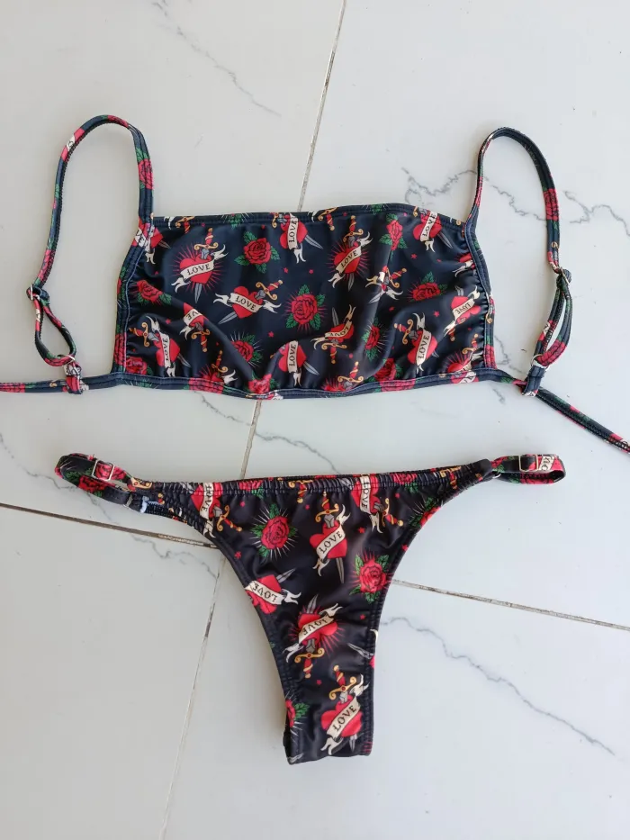 Bikini estampada love