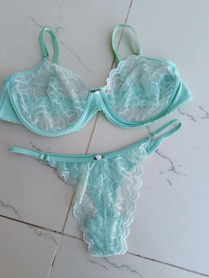 Conjunto de encaje con aro