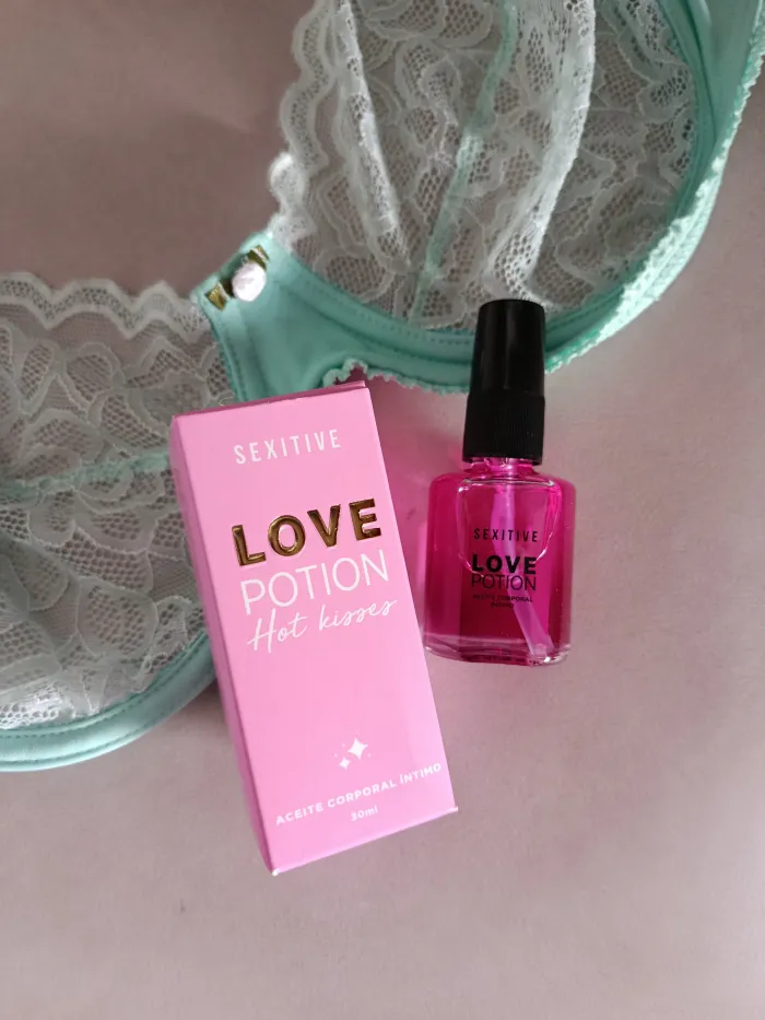 Aceite corporal íntimo 