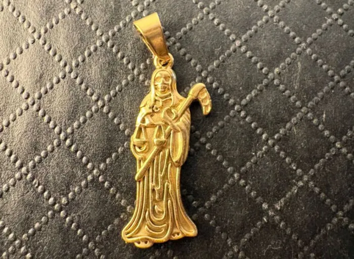 Dije "San la muerte"