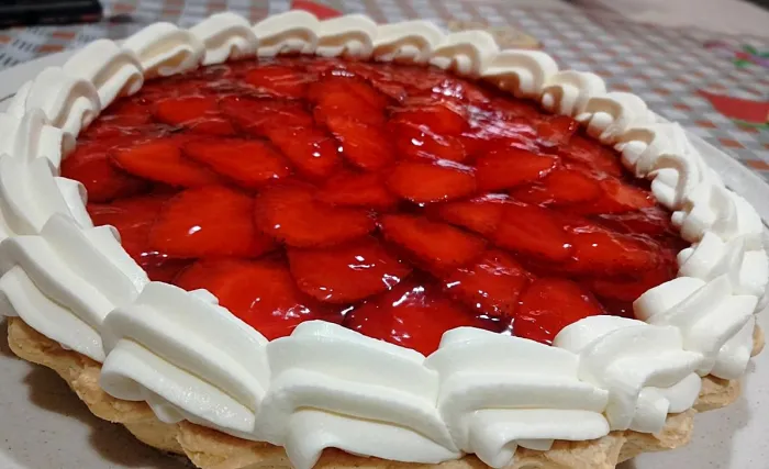 Tarta de Durazno/Frutilla con crema