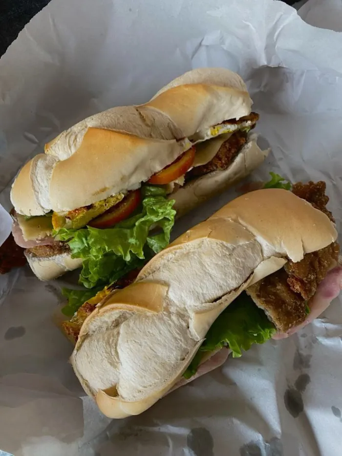 1 Sándwiche de milanesa de pollo