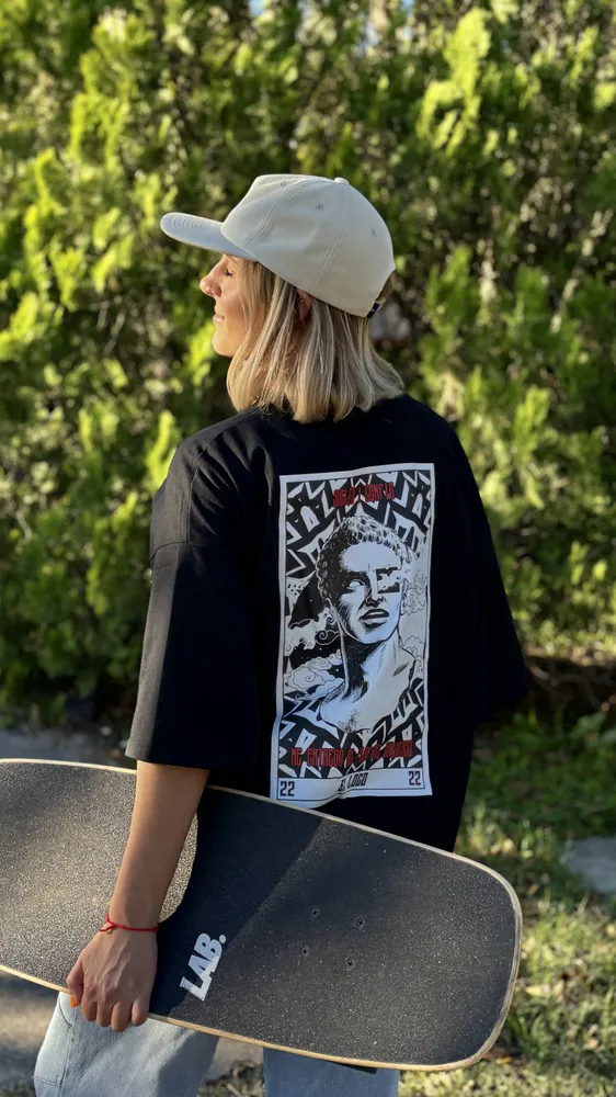 PLUTON STREETWEAR 1