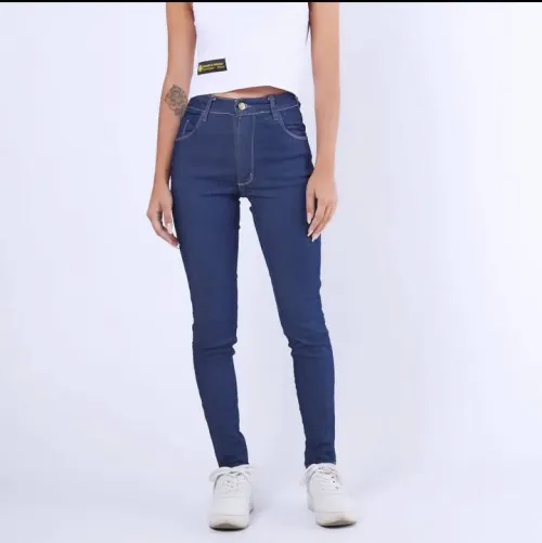 Pantalón chupín Azul oscuro 