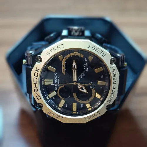G SHOCK AVENT + PERFUME MAN BLACK 4