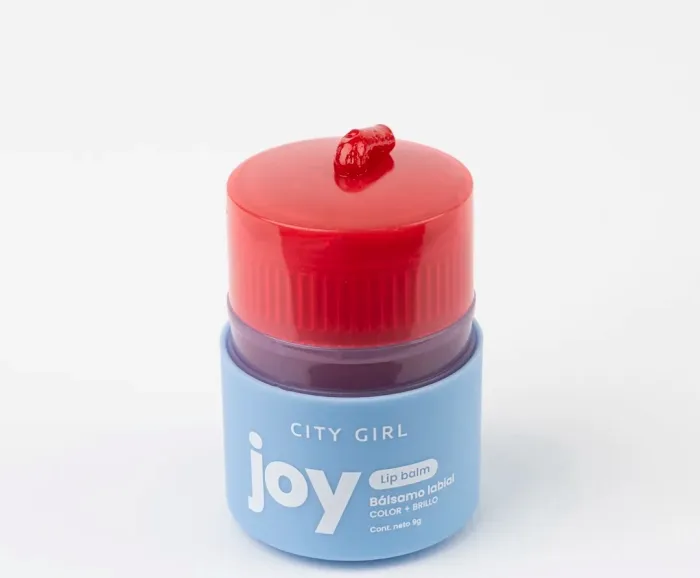 Bálsamo labial con color de City girl  2