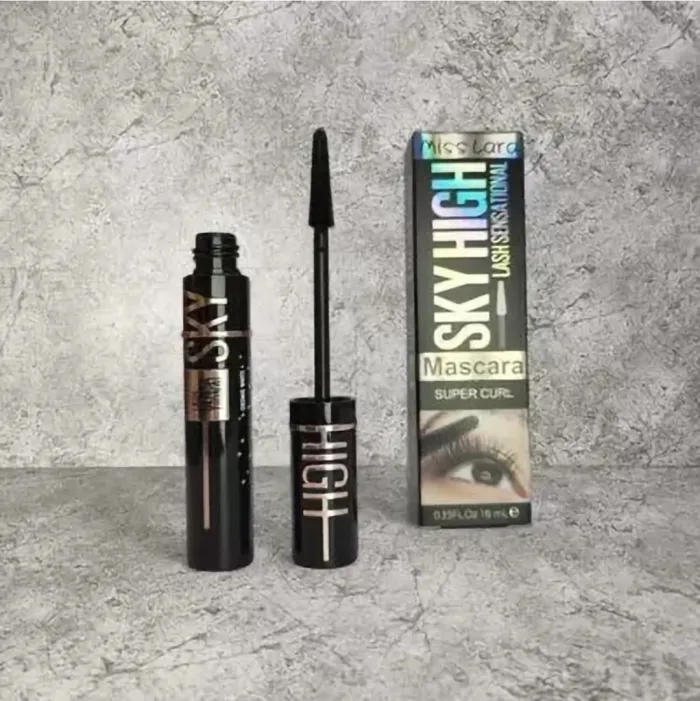 Máscara de pestañas negra Miss lara 