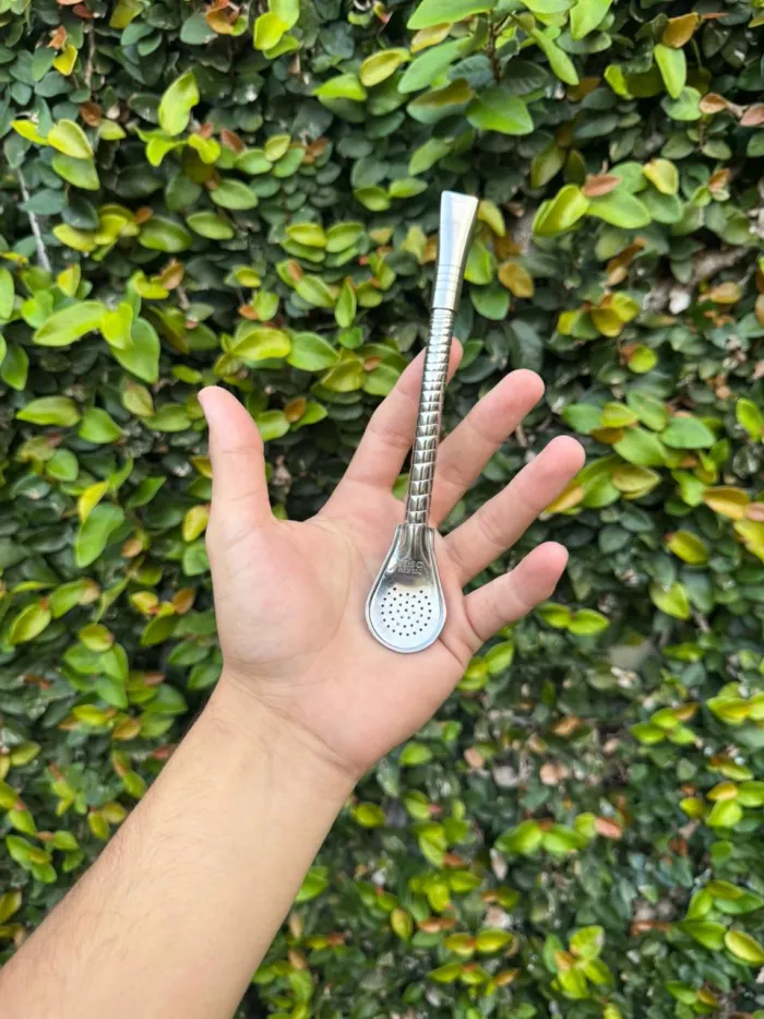 BOMBILLA PICO CHATO CINCELADA