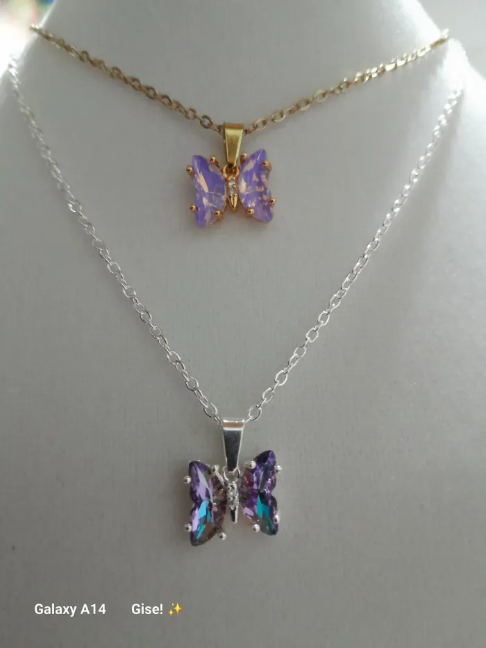 Collar mariposa tornasol 