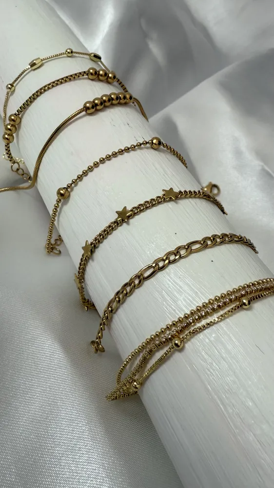 Pulseras en Acero Dorado