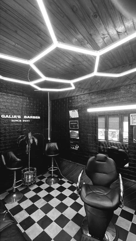 GALIA’S BARBER