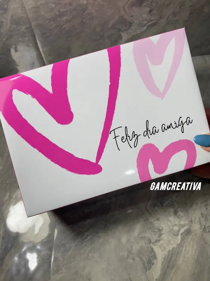 CAJA DIA DEL AMIGO