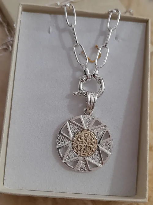 Cadena Y Dije San Benito