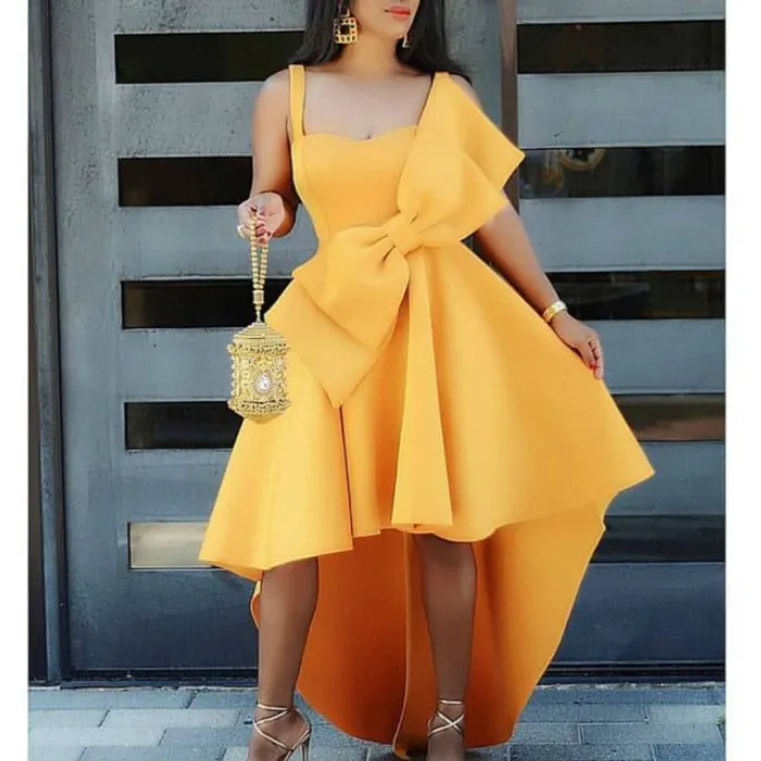 Vestido Amarillo Con Lazo