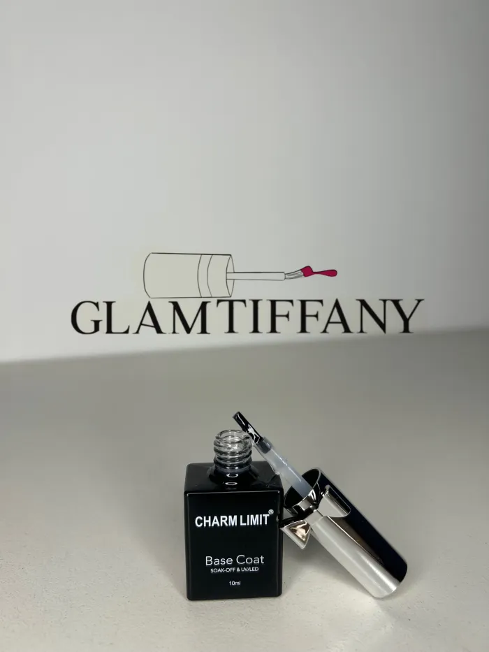 Base coat charm limit 10 ml (moño)