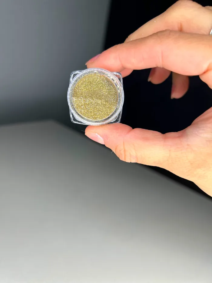Glitter  2