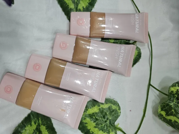 Base de Maquillaje Natural Finish 2