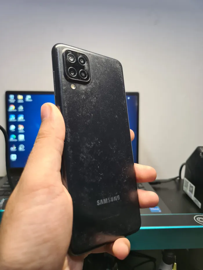 Samsung Galaxy A12