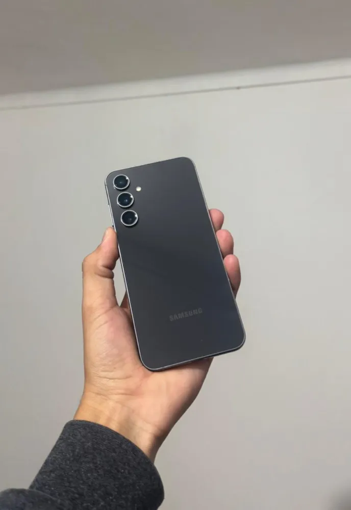 Samsung Galaxy S23 FE