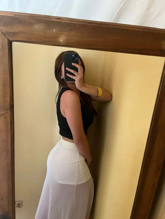 falda con sobrecapa de tul 