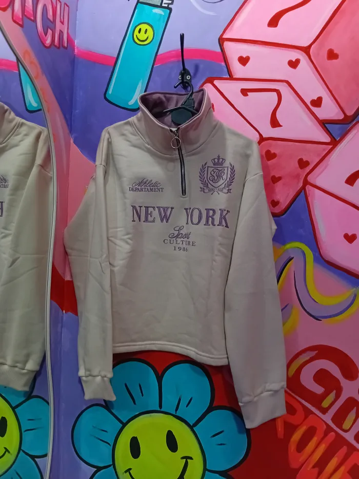 Buzo New York (Talle M)