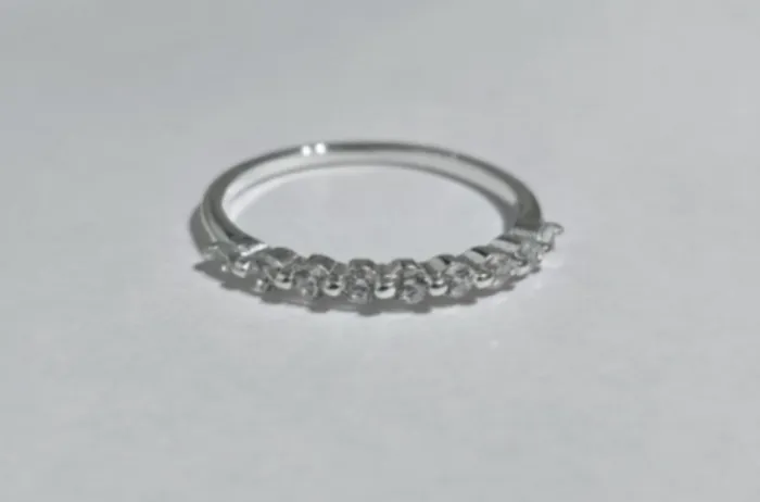 Anillo de Plata con Brillantes