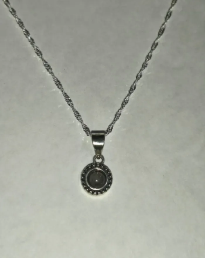 Collar de Plata con Colgante Circular
