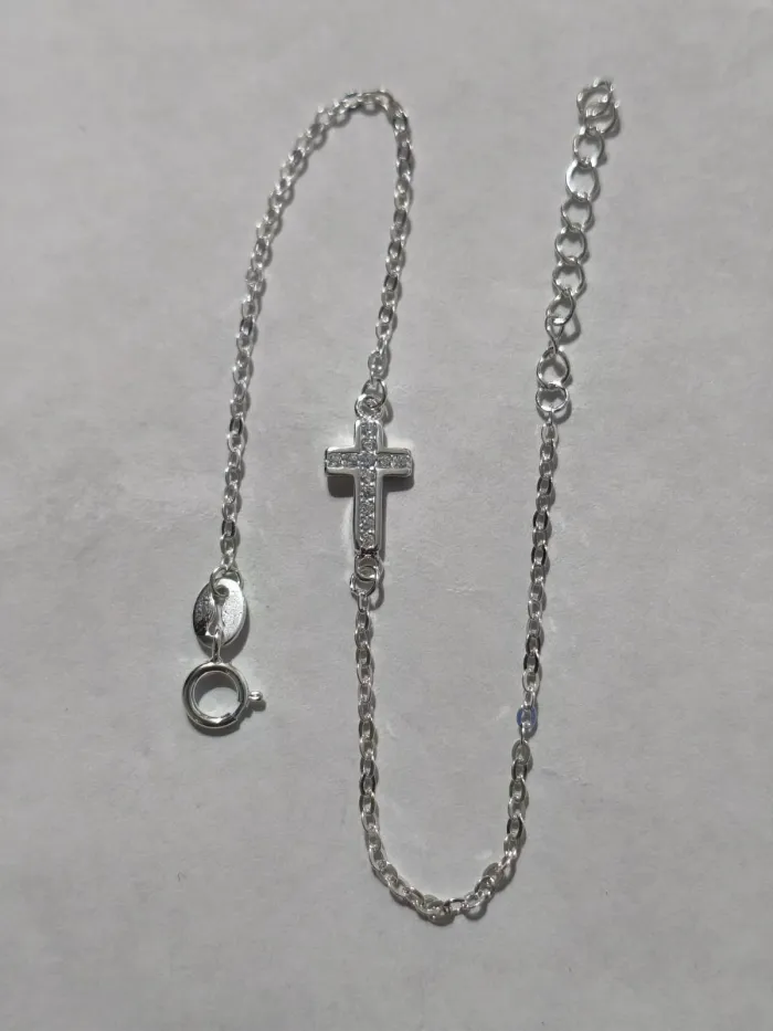 Pulsera de Plata con Cruz