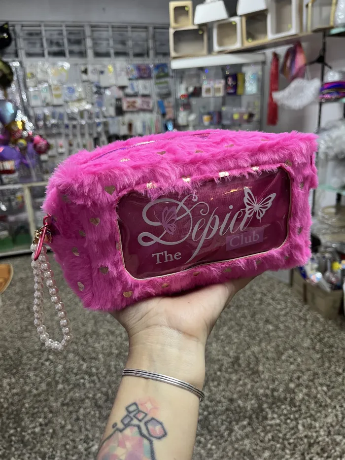 Neceser peluche fucsia 🛍️