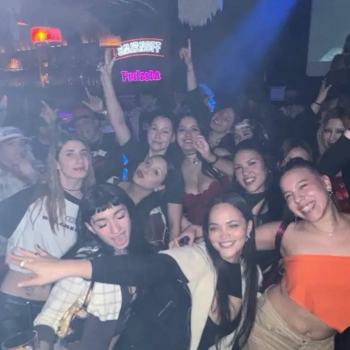 GRUPO WPP SOLO CHICAS 