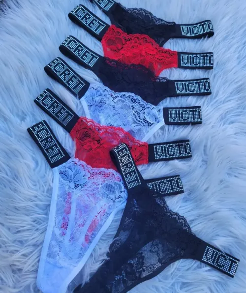Less strass victoria secret ✨