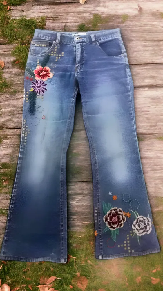 Jean modelo Flowers