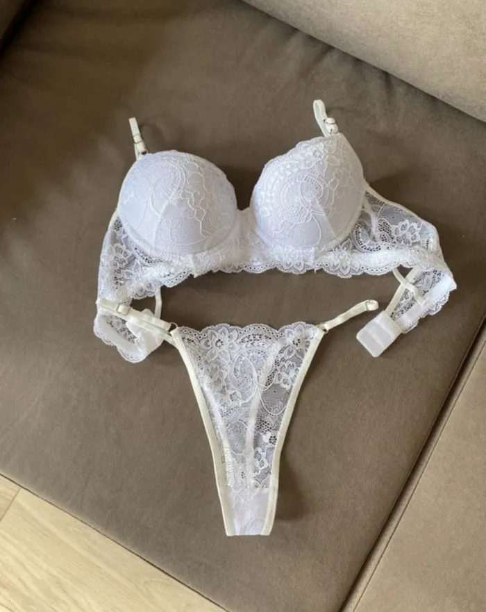 Conjunto armado de encaje ( consultar stock )