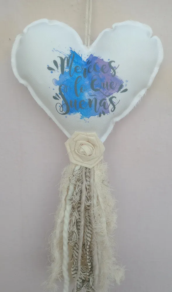  Descubrí el colgante con frase de Lumora, el toqu