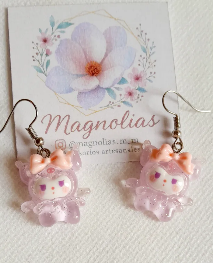 Aritos de Kuromi glitters 