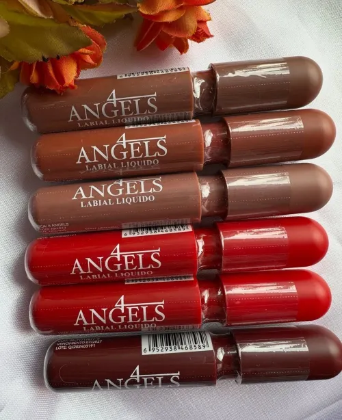 LABIAL LÍQUIDO 4 ANGELS Larga Duración 