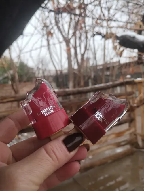 LIP GLOSS ROMANTIC RAIN Larga Duración  2