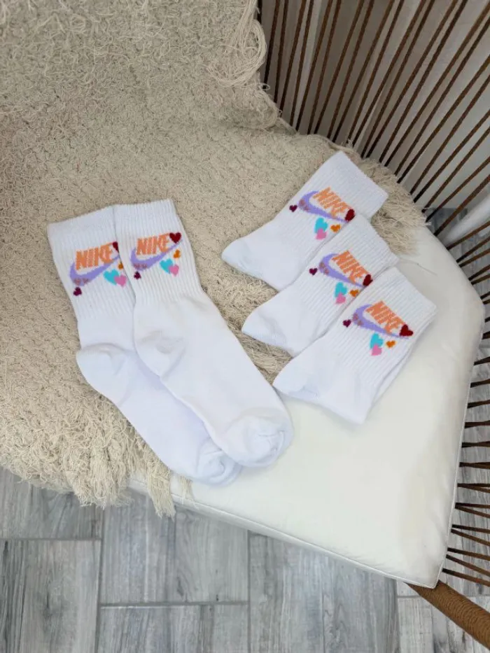 3/4 ALGODÓN - NIKE PIPA LILA Y CORAZONES DE COLOR