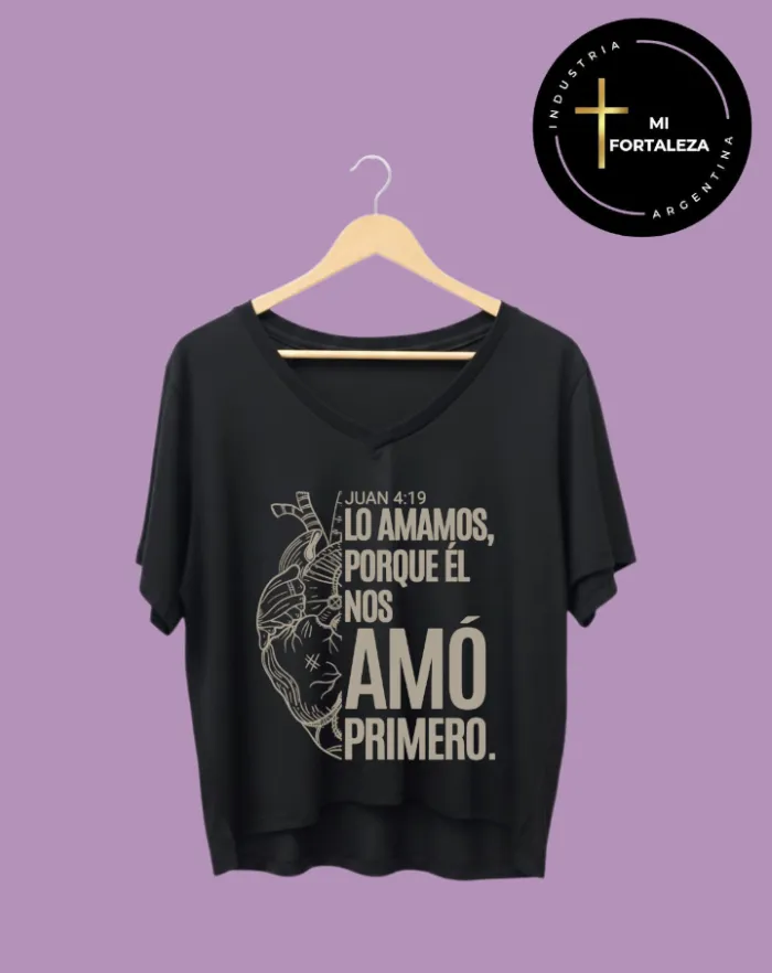 CROP TOP ESCOTE EN V