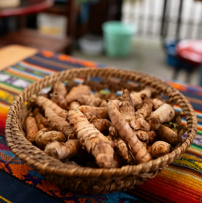 Raíces, Aliños & Aromáticas