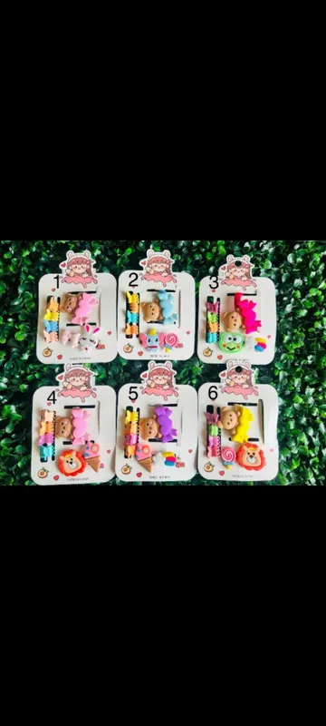 Set de colitas, hebillas y brochecitos p/ el pelo