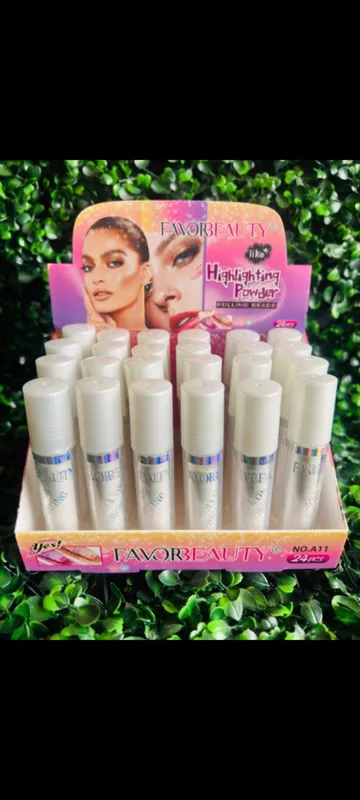 Polvo de adas roll on Favor Beauty 